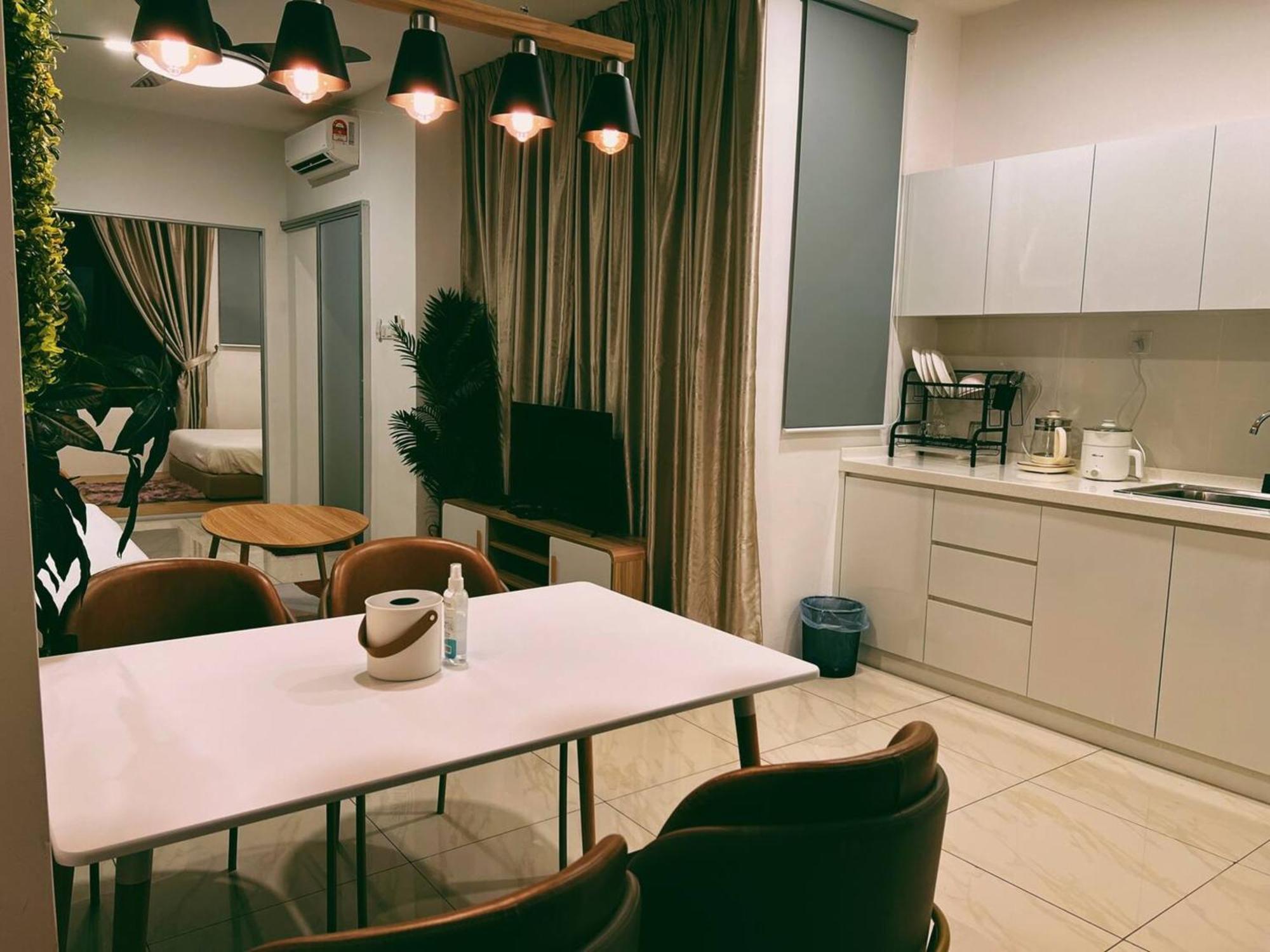 Manhattan @ Itcc Apartment *